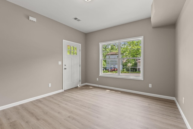 306 Young St, Georgetown, KY 40324 - spare room with light wood finished floors and baseboards