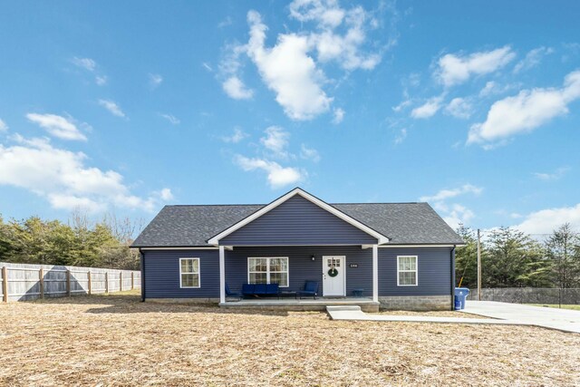 146 Mallard Cir, Somerset, KY 42503 - view of front of house featuring a porch and roof with shingles