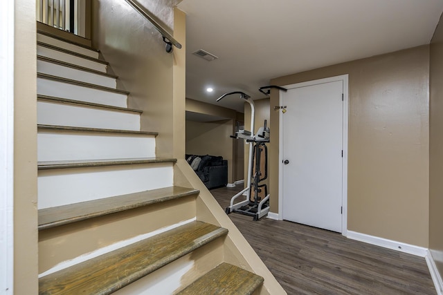 113 Jonathan Dr, Richmond, KY 40475 - staircase with wood finished floors, baseboards, and recessed lighting