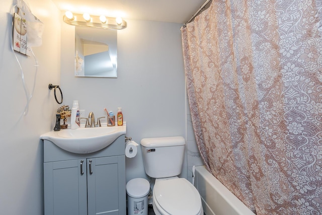 113 Jonathan Dr, Richmond, KY 40475 - full bath featuring vanity, toilet, and shower / bathtub combination with curtain