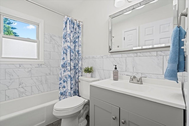 161 Toronto Rd, Lexington, KY 40515 - full bathroom featuring vanity, toilet, shower / tub combo with curtain, and tile walls
