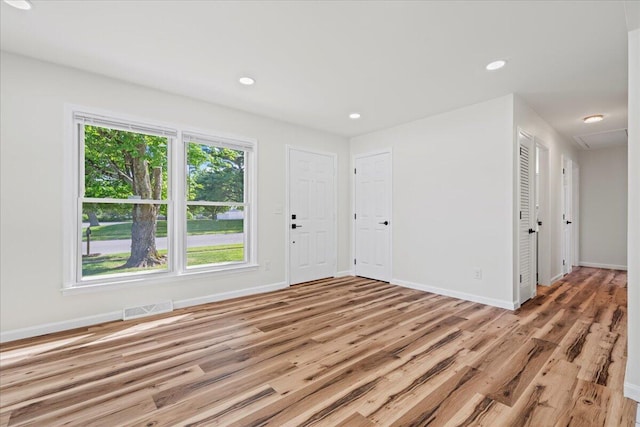 161 Toronto Rd, Lexington, KY 40515 - empty room with light wood-type flooring, baseboards, and recessed lighting