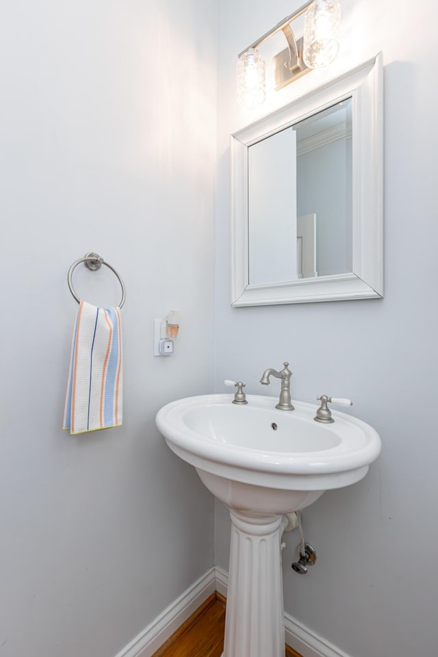 209 Juniper Dr, Nicholasville, KY 40356 - bathroom with a sink and baseboards