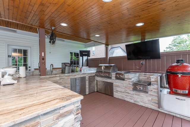 209 Juniper Dr, Nicholasville, KY 40356 - deck featuring a sink