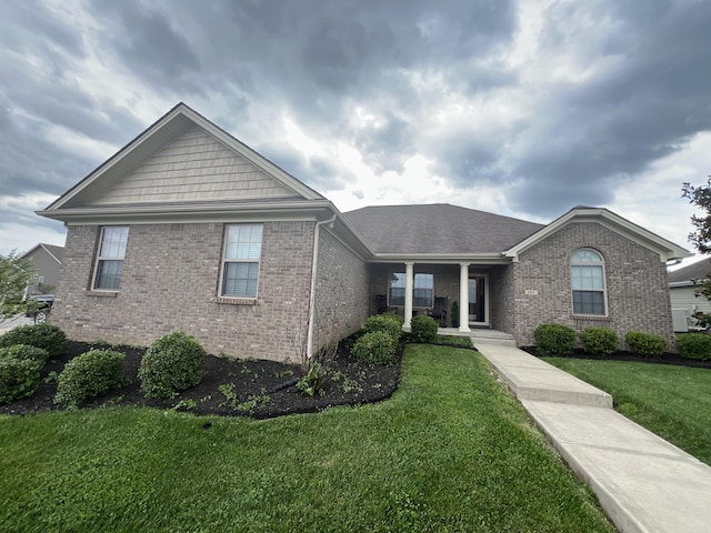 101 Dorset Ln, Winchester, KY 40391 - ranch-style home featuring brick siding and a front yard