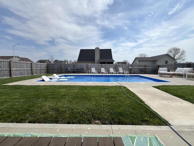 101 Dorset Ln, Winchester, KY 40391 - view of pool with a patio area
