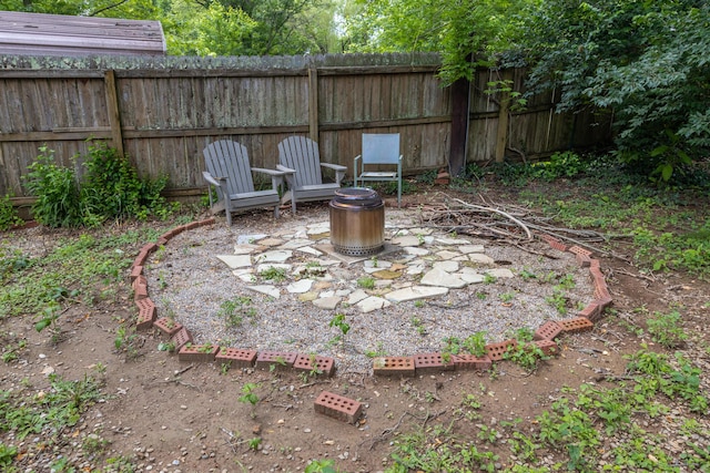 339 Greenbriar Rd, Lexington, KY 40503 - view of yard with an outdoor fire pit