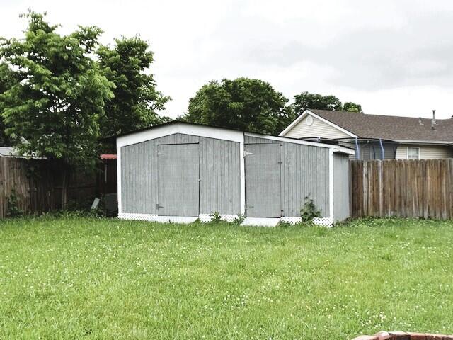 144 Williamsburg Ln, Georgetown, KY 40324 - view of shed