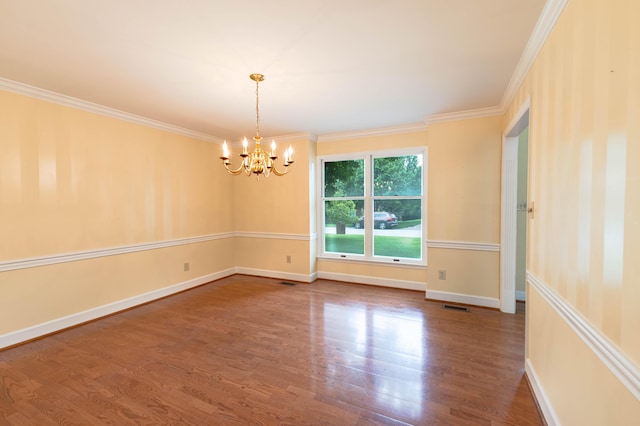 6011 Canonero Way, Versailles, KY 40383 - unfurnished room with a chandelier, wood finished floors, crown molding, and baseboards