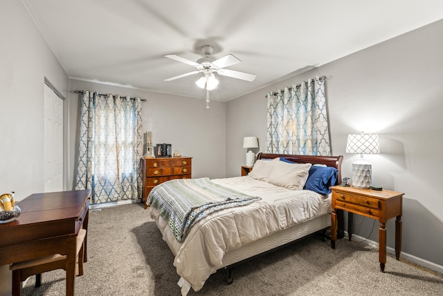 1023 Chickasaw Trl, Frankfort, KY 40601 - carpeted living area with ceiling fan, a desk, baseboards, and a skylight