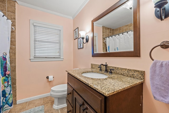 1023 Chickasaw Trl, Frankfort, KY 40601 - full bathroom featuring vanity, crown molding, baseboards, toilet, and a shower with shower curtain