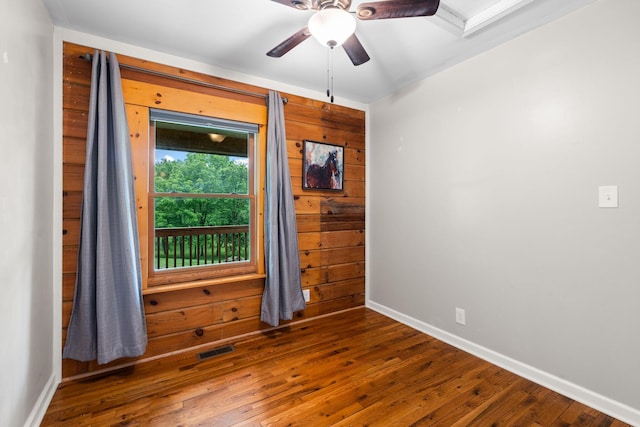 2849 Walnut Hill Rd, Lexington, KY 40515 - spare room with a ceiling fan, baseboards, and hardwood / wood-style floors