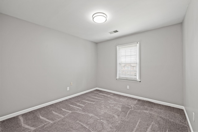 2152 Sallee Dr, Lexington, KY 40513 - carpeted empty room featuring baseboards