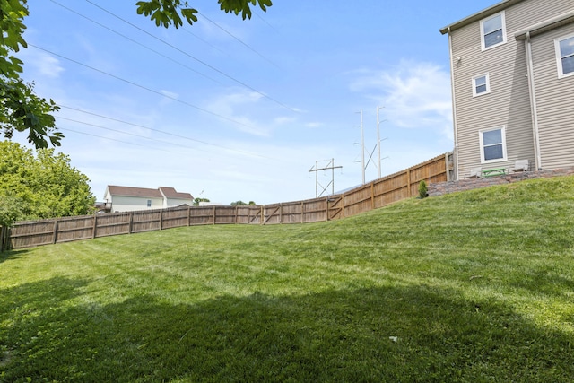 112 Covington Way, Richmond, KY 40475 - view of yard