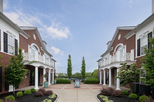 2429 Aristocracy Cir, Lexington, KY 40509 - view of concrete road