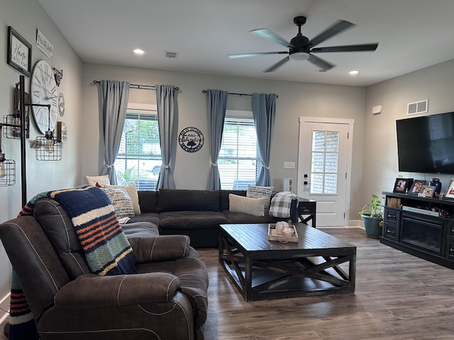 2042 Partridge Way, Richmond, KY 40475 - living room with ceiling fan, wood finished floors, recessed lighting, and baseboards
