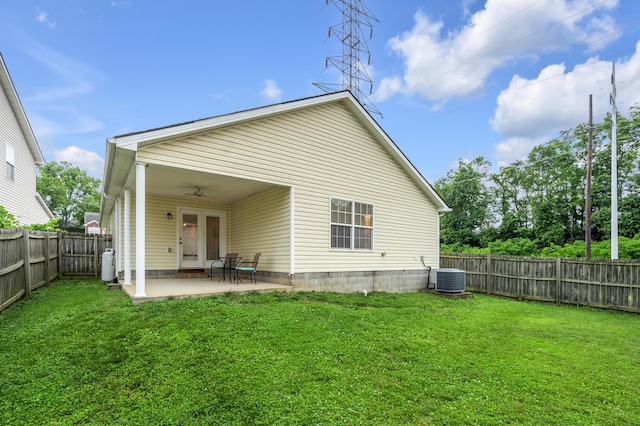 408 Joseph Bryan Way, Lexington, KY 40514 - rear view of house with ceiling fan, cooling unit, and a patio area