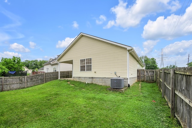 408 Joseph Bryan Way, Lexington, KY 40514 - rear view of property with central AC unit