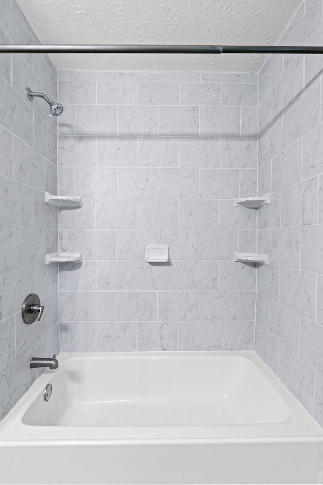 1609 Magna Oak Dr, Lexington, KY 40515 - full bathroom with washtub / shower combination and a textured ceiling