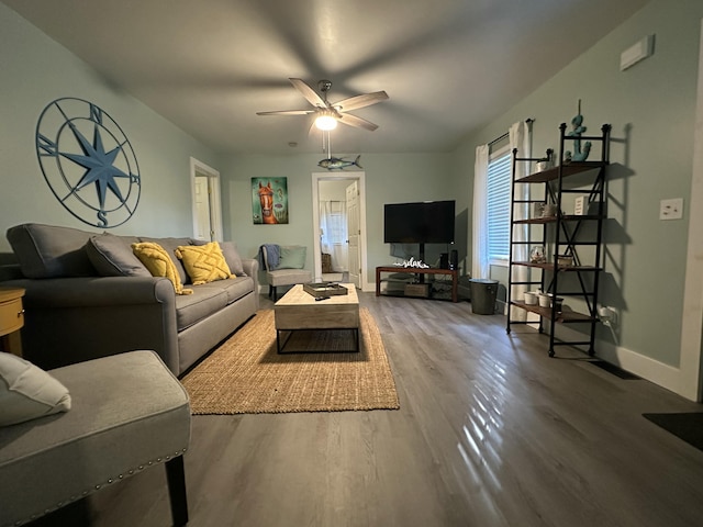 1990 Wells Landing Rd, Danville, KY 40422 - living area with wood finished floors, ceiling fan, and baseboards
