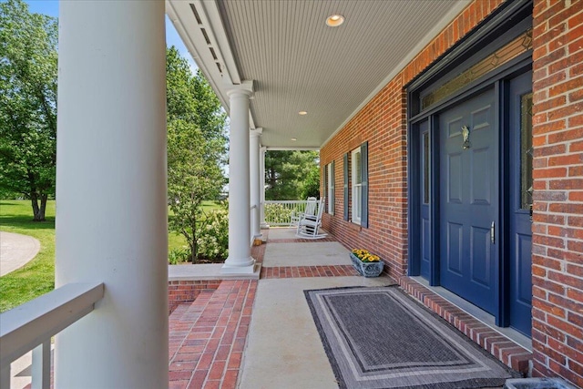 553 White Oak Rd, Stamping Ground, KY 40379 - view of covered porch