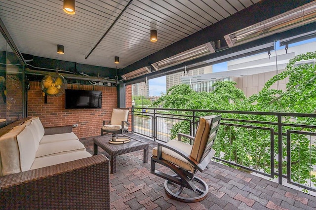 517 W Main St, Lexington, KY 40507 - view of patio featuring an outdoor living space and a balcony