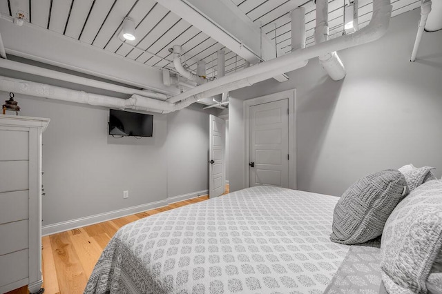 517 W Main St, Lexington, KY 40507 - bedroom featuring wood finished floors and baseboards