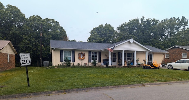 400 Verna Dr, Winchester, KY 40391 - single story home featuring covered porch, a front lawn, and central air condition unit