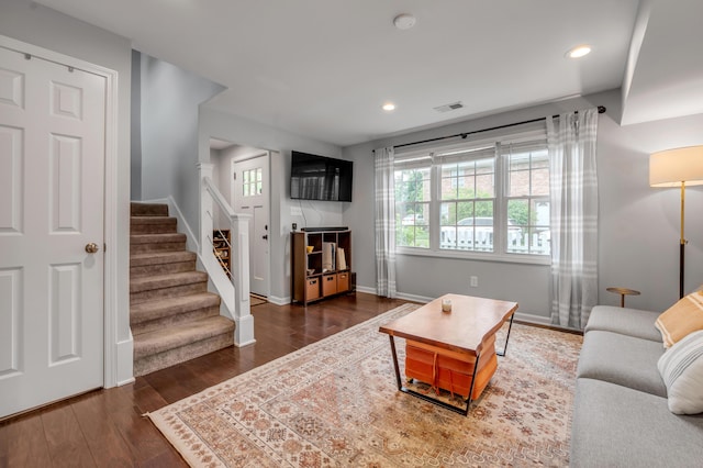 650 N Martin Luther King Blvd, Lexington, KY 40508 - living area with dark wood-style floors, stairs, baseboards, and recessed lighting