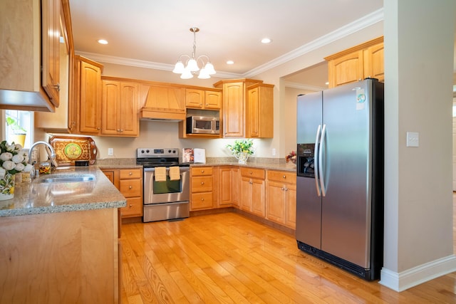 20 Walnut Hill Ct, Cynthiana, KY 41031 - kitchen with stainless steel appliances, a sink, light stone counters, crown molding, and light wood-type flooring