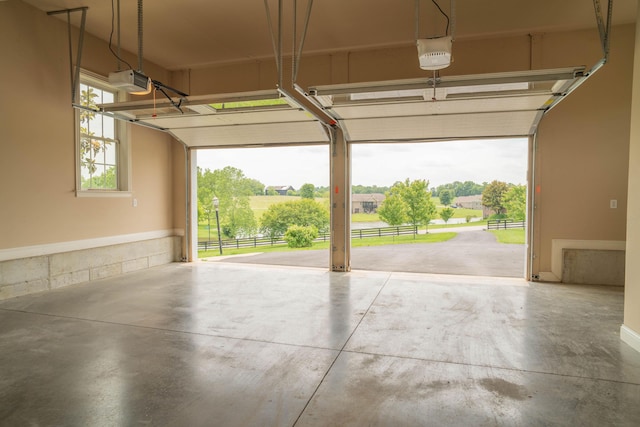 20 Walnut Hill Ct, Cynthiana, KY 41031 - garage with a garage door opener
