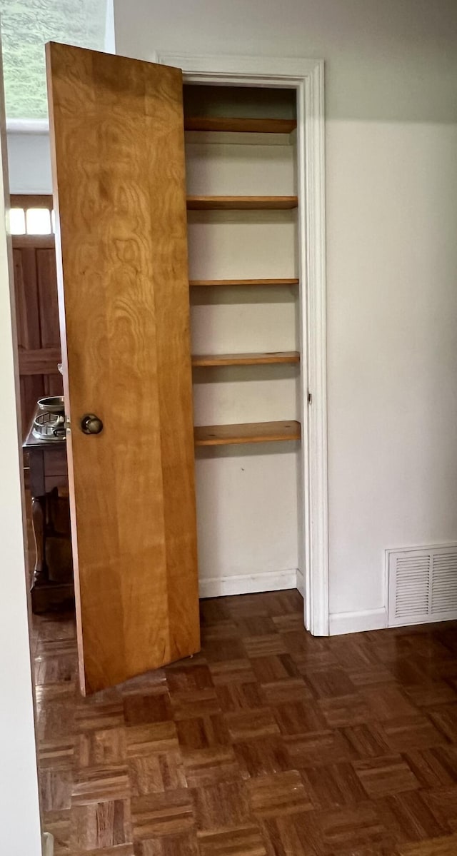 155 Greenfield Subdivision, Corbin, KY 40701 - view of closet
