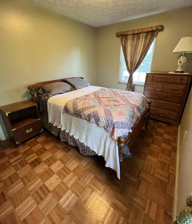 155 Greenfield Subdivision, Corbin, KY 40701 - bedroom with a textured ceiling
