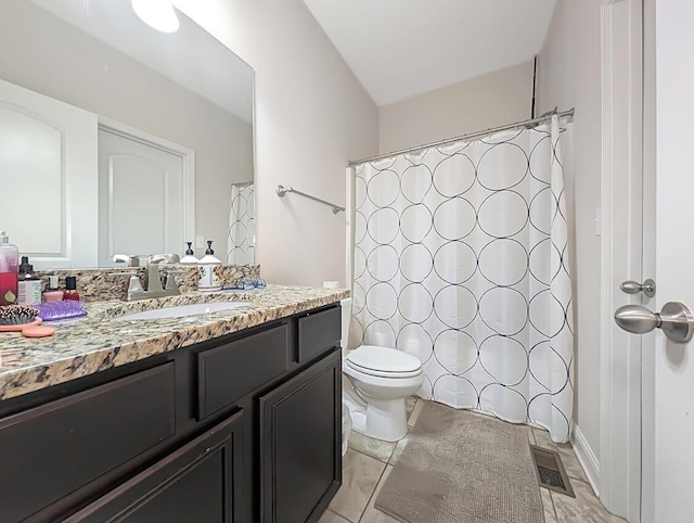 4663 Larkhill Ln, Lexington, KY 40509 - bathroom with vanity, toilet, and a shower with shower curtain