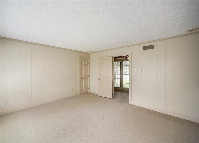 523 Leawood Dr, Frankfort, KY 40601 - carpeted spare room featuring a textured ceiling and baseboards