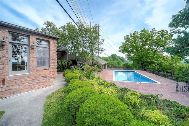 523 Leawood Dr, Frankfort, KY 40601 - view of swimming pool with a patio