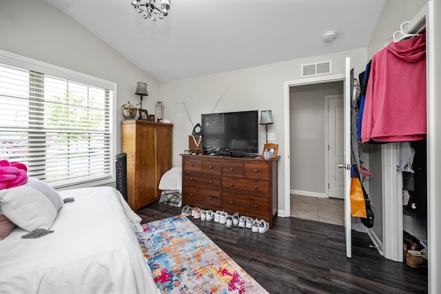 1017 Sugarbush Trl, Lexington, KY 40509 - bedroom with lofted ceiling and wood finished floors