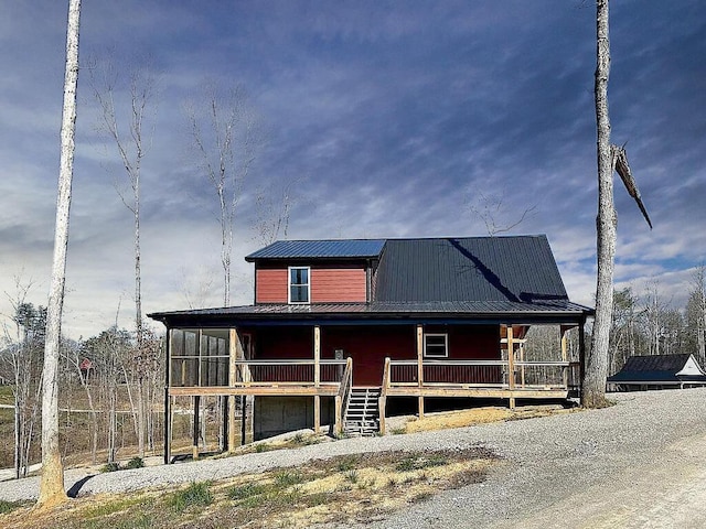 495 Pumpkin Creek Cir, Jamestown, KY 42629 - view of front of property with metal roof and covered porch