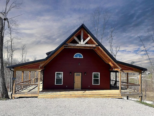 495 Pumpkin Creek Cir, Jamestown, KY 42629 - view of front of home with a wooden deck