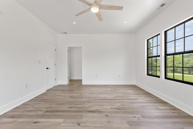 138 Hickory Grove Ln, Stanton, KY 40380 - unfurnished room featuring a ceiling fan, recessed lighting, and light wood-type flooring