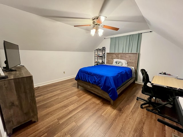 2953 Somerset Rd, London, KY 40741 - bedroom featuring lofted ceiling, wood finished floors, baseboards, and ceiling fan