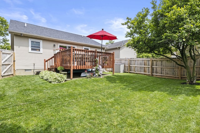3648 Cottage Cir, Lexington, KY 40513 - view of yard featuring a deck