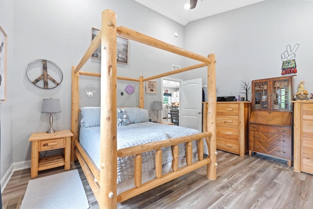 116 Hackberry Ct, Frankfort, KY 40601 - bedroom with wood finished floors