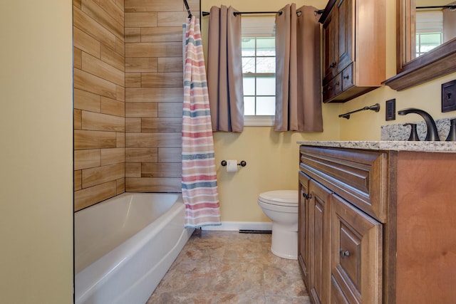 1818 Marlboro Dr, Lexington, KY 40505 - bathroom with baseboards, vanity, toilet, and shower / bath combo with shower curtain