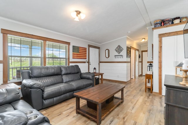460 Keller Ln, Science Hill, KY 42553 - living room featuring ornamental molding, wainscoting, and light wood-type flooring