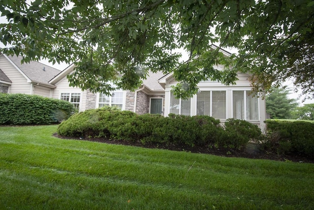 102 Academy Dr, Wilmore, KY 40390 - view of front of property with a front lawn and stone siding