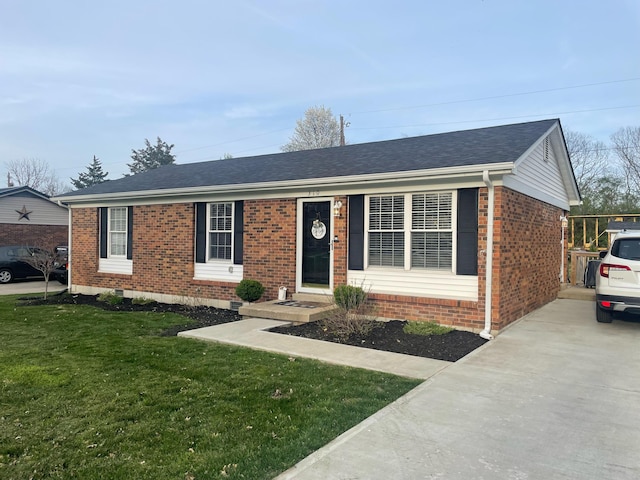 310 Yorktown Dr, Paris, KY 40361 - ranch-style home featuring brick siding and a front yard