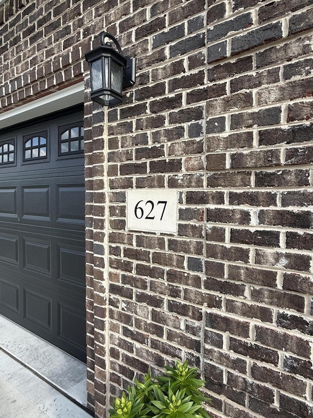 627 Fourwinds Dr, Richmond, KY 40475 - exterior view of brick siding