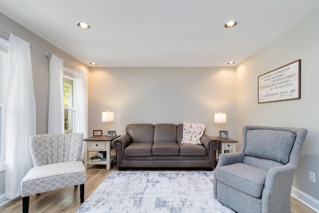913 W 8th St, Corbin, KY 40701 - living area with wood finished floors, recessed lighting, and baseboards