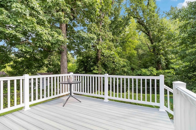 913 W 8th St, Corbin, KY 40701 - view of wooden deck